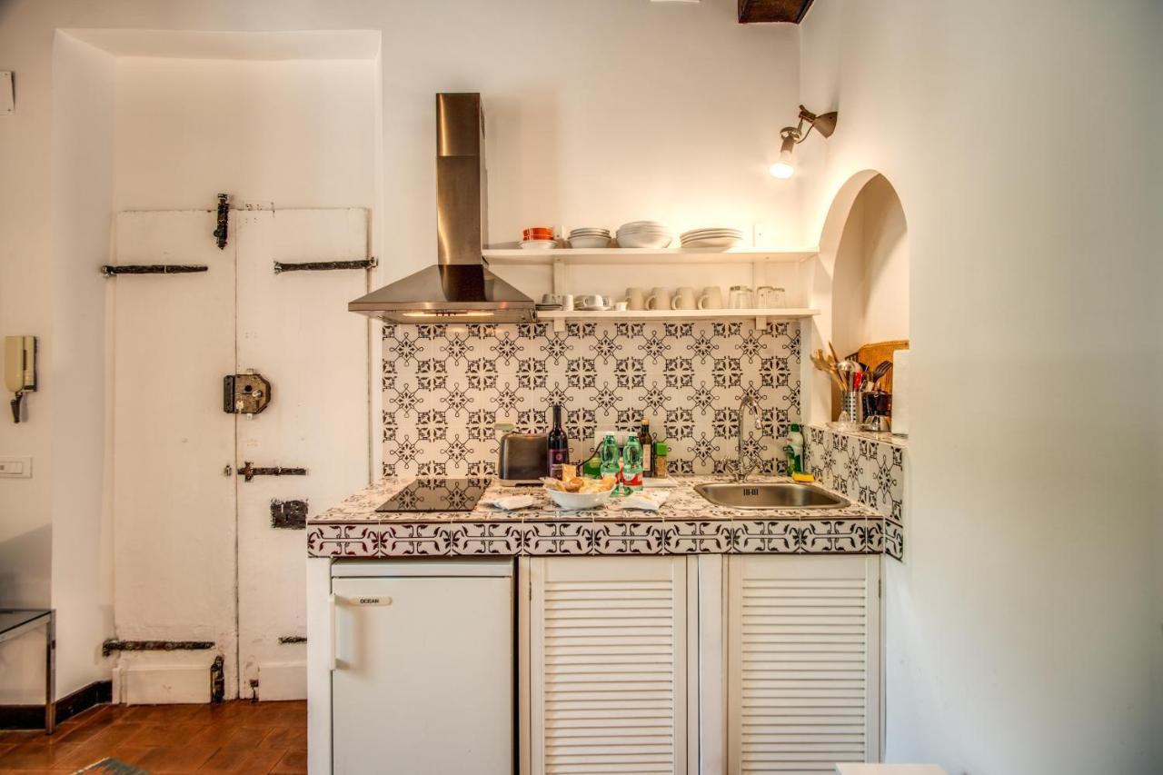 Lovely Flat In The Heart Of Trastevere 罗马 外观 照片